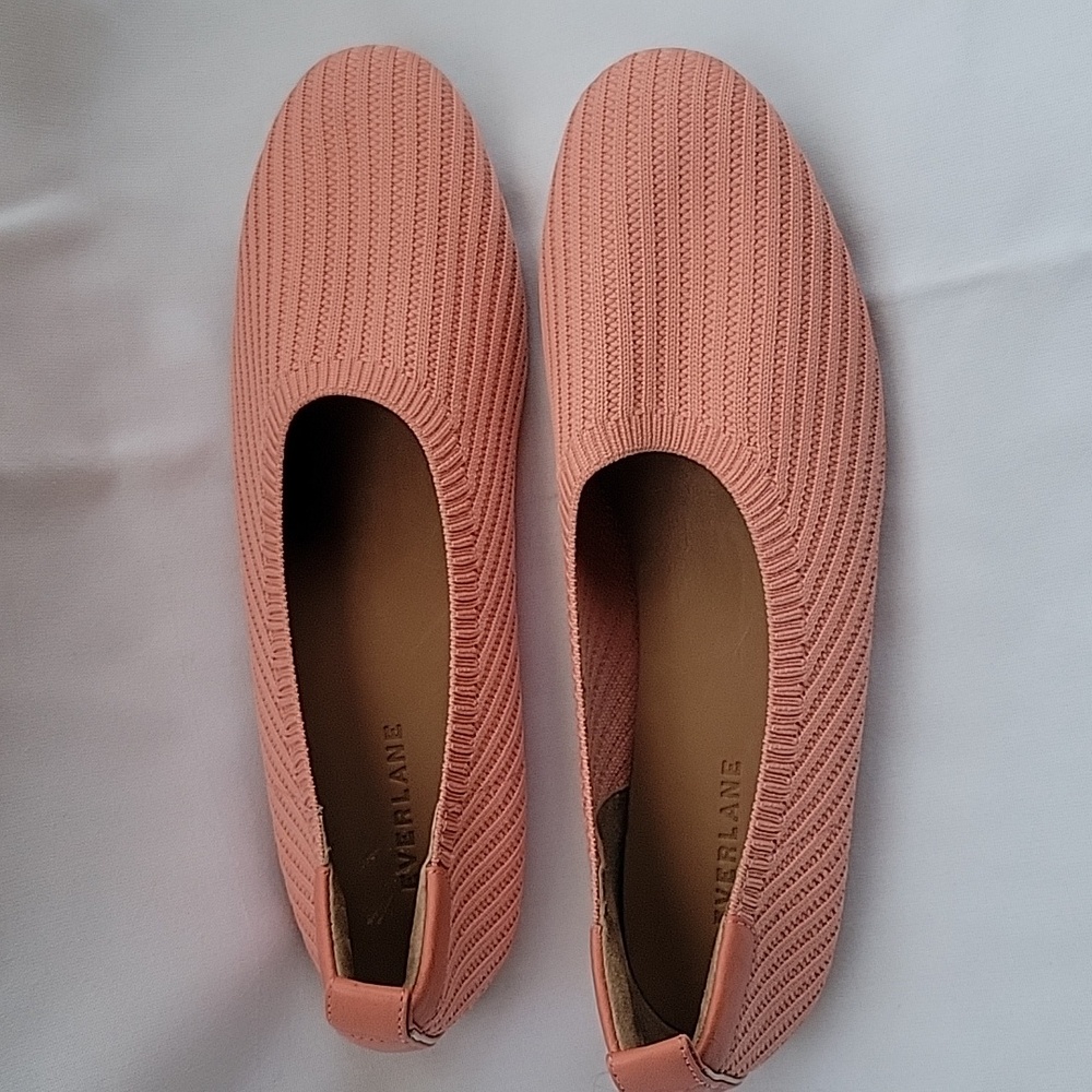 New EVERLANE Day Glove ReKnit Flats - size 8.5 - Salmon